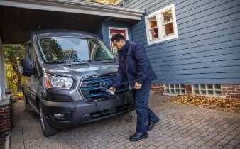 2022 Ford E-Transit